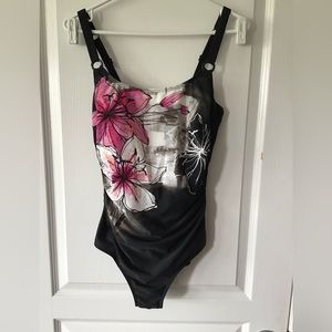 Plus Size Christina One Piece Bathing Suit